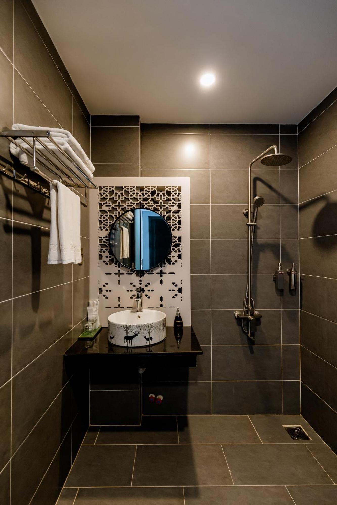 Tuan Ninh Hotel II Chi Khu Co Ong Екстериор снимка